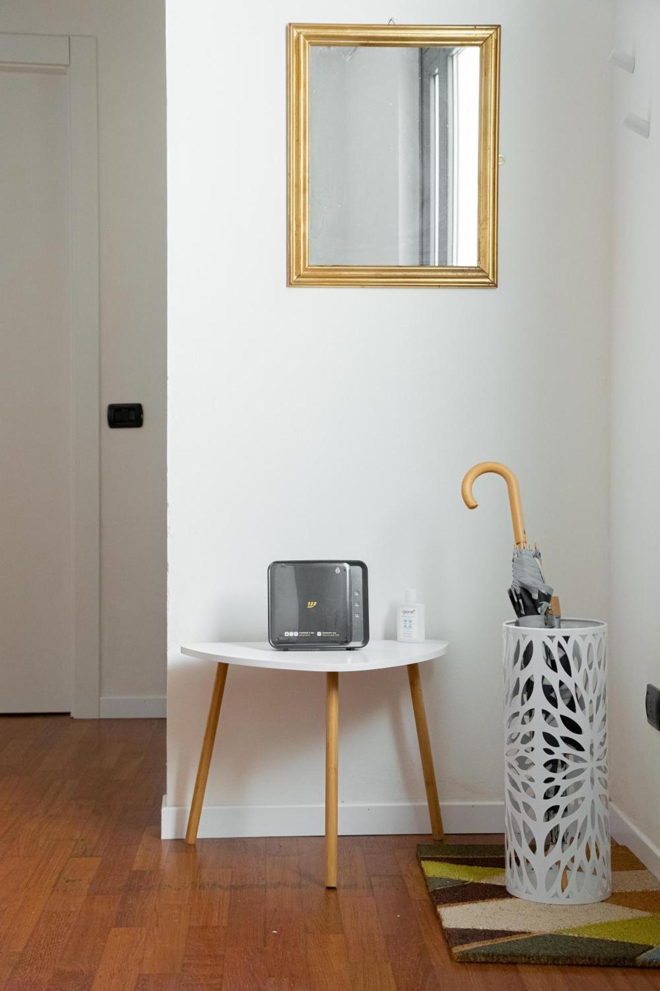 Mini Loft Torre San Vitale Como Bagian luar foto